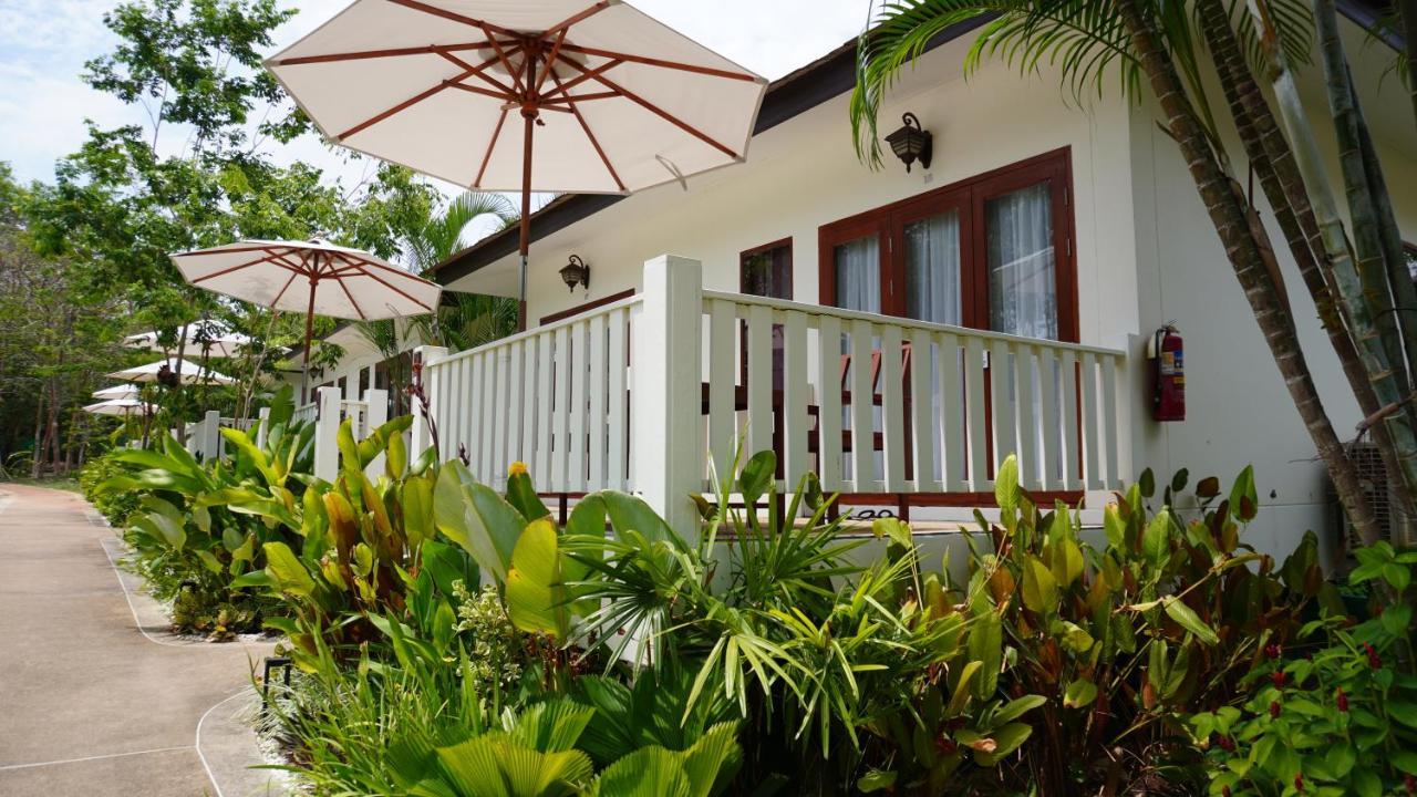 Hotel Treeya Lanta Ko Lanta Esterno foto